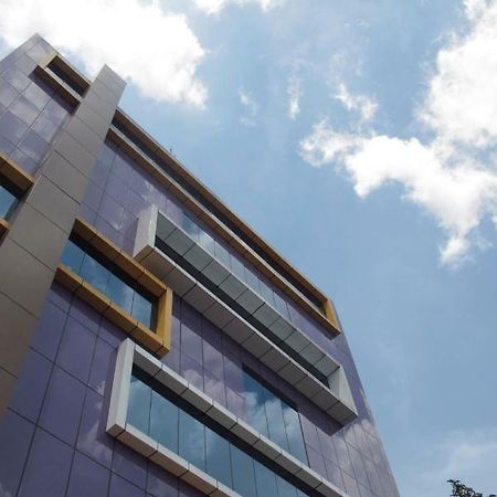 Hotel Alma Jakarta Exterior photo