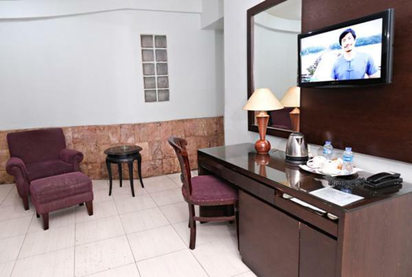 Hotel Alma Jakarta Exterior photo