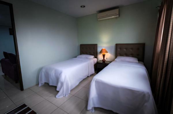 Hotel Alma Jakarta Exterior photo