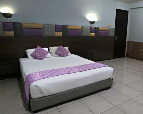 Hotel Alma Jakarta Exterior photo